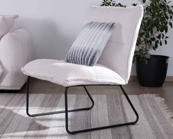 Lote de 2 sillones sin reposabrazos de terciopelo acanalado blanco «Calvin» con patas de metal