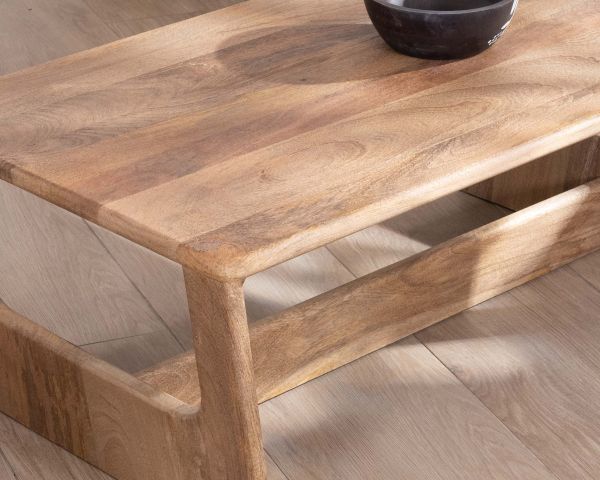 Mesa de salón de líneas sencillas en madera de mango natural «Maestro», 110 cm