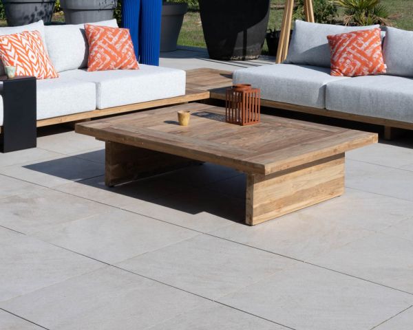 Gran mesa de centro de diseño «japandi» para exterior, de teca, modelo «Eclipse», 140 cm