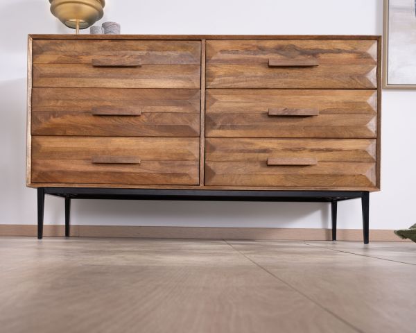 Cómoda de madera de mango con patas de metal de estilo retro «Presto», con 6 cajones de media anchura