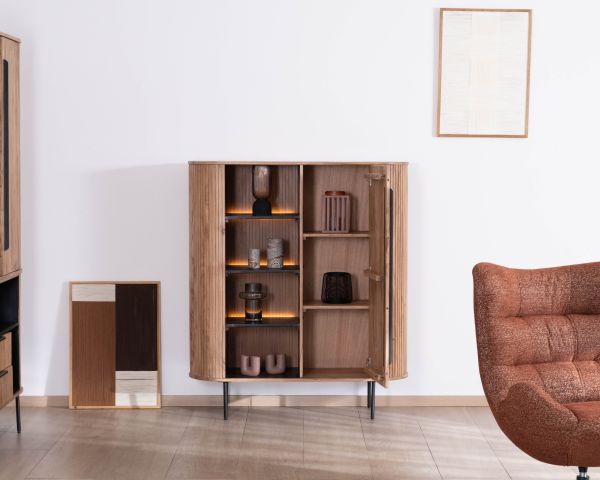Mueble de almacenamiento de diseño retro «Bopee» con estantes e iluminación LED