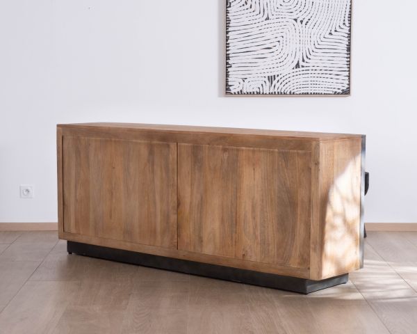 Aparador de líneas sencillas en madera maciza de mango «Santo», de 4 puertas 