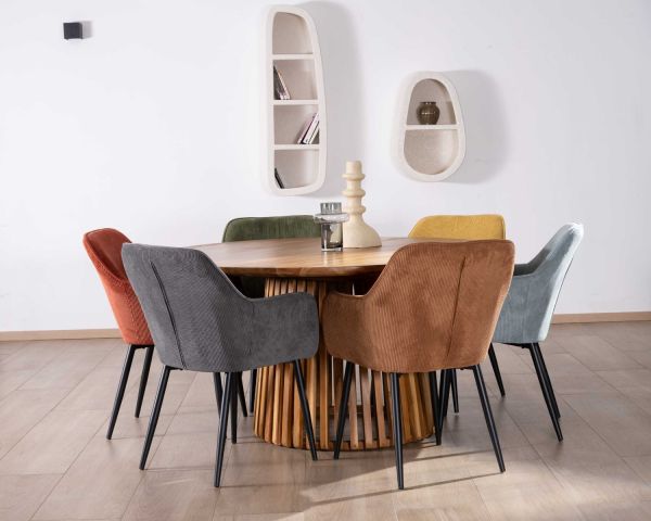 Silla contemporánea de terciopelo color cobre con reposabrazos «Scotty» y patas de metal negro