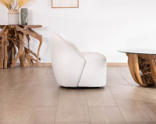 Sillón giratorio de 360°, de diseño minimalista, en tela blanca «Marylin»