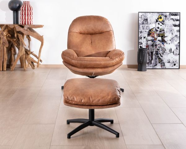 Sillón giratorio de estilo retro con puf de microfibra en color habano «Branson»