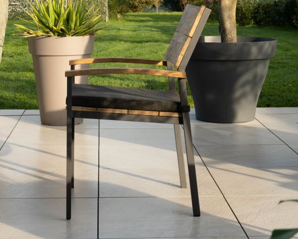 Silla de jardín de alta gama de teca y aluminio «Chair'ming» con cojín de tela gris