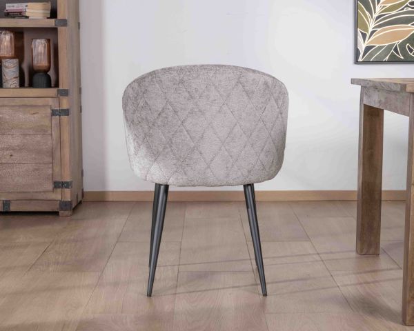 Lote de 2 sillas de comedor de diseño, con tapizado en tela gris claro y patas de metal negras «Kandy»