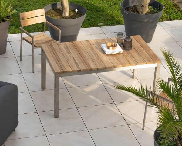 Mesa de jardín grande, extensible y de estilo contemporáneo, de teca y acero inoxidable «Melta», de 180 a 260 cm