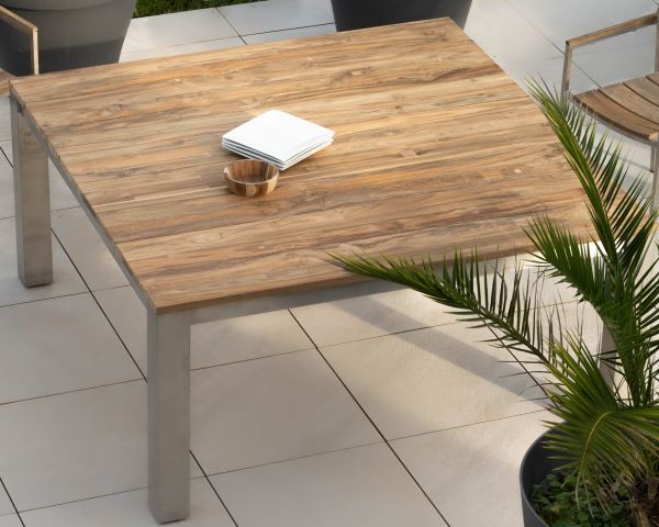 Mesa de jardín cuadrada de 160 cm de teca «Melta» con patas de metal gris acero inoxidable