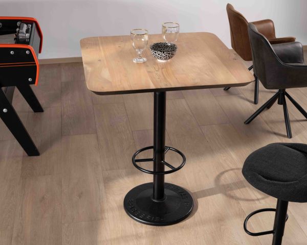 Mesa alta de estilo bistró con tablero cuadrado de acacia y acabado biselado en negro «Palaver Club»