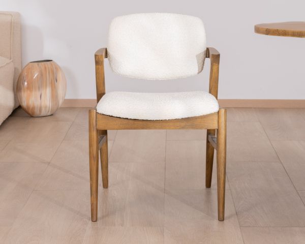 Silla de comedor de diseño en fresno oscuro y tejido bouclé «Isadora»
