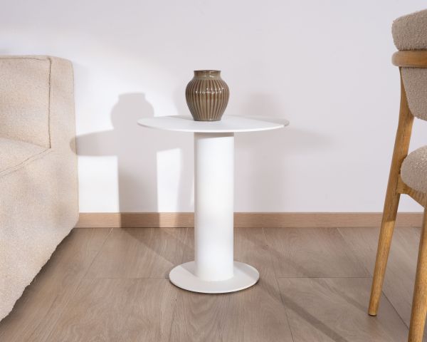 Mesita auxiliar redonda de exterior de aluminio blanco «Nusa Pedina», diámetro 45 cm