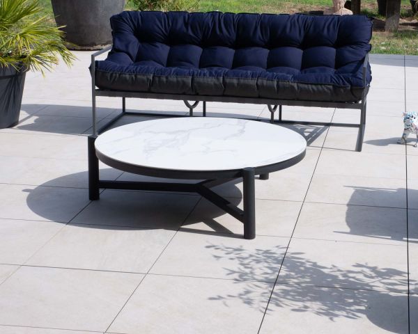 Mesa de centro redonda de cerámica y aluminio, diámetro 126 «Sokha Beach»