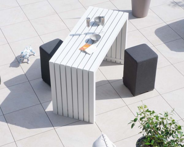 Mesa alta de diseño en aluminio blanco de 160 cm «Java Island»