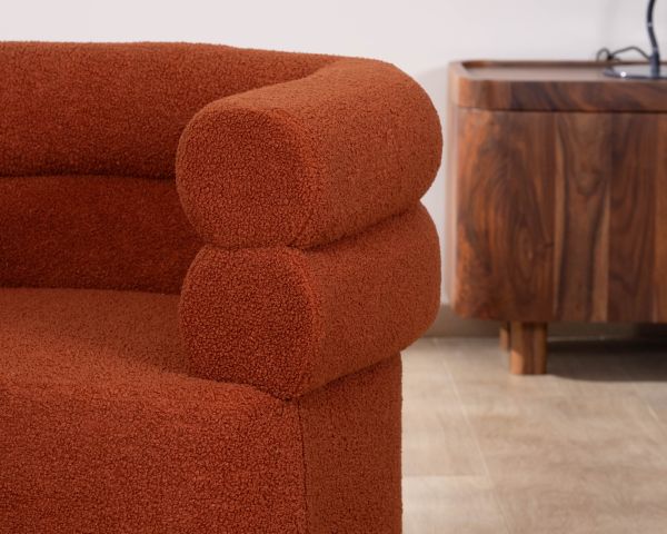Pequeño sillón envolvente de estilo vintage «Wala» en tela color terracota
