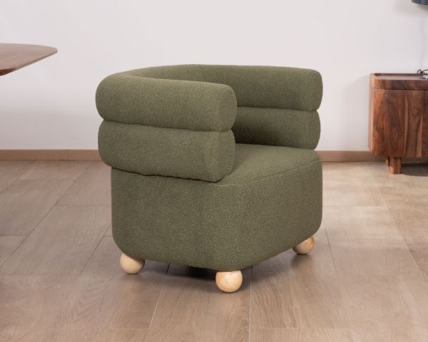 Pequeño sillón de estilo retro «Wala» en tela verde caqui