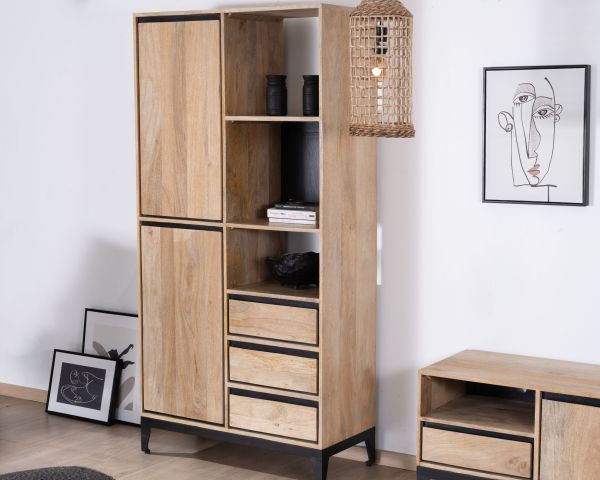 Mueble alto de almacenamiento en madera de mango natural y negro, con un diseño minimalista «Bocca»