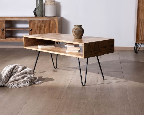 Mesa de salón de líneas sencillas con tablero de acacia y hueco central «Wendy»