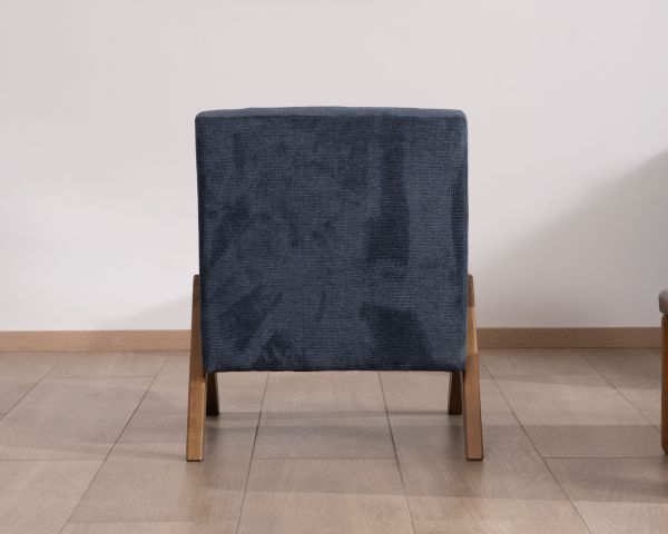 Sillón retro de tela azul oscuro con patas de madera en forma de boomerang «Tolga»