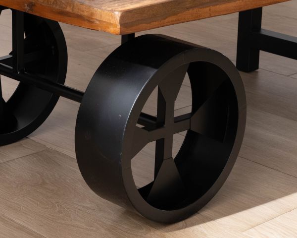 Mesa de centro de madera reciclada con ruedas metálicas «Carriola»