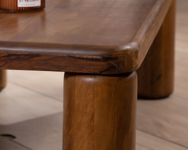 Mesa de centro de diseño minimalista con patas redondas «Padouk» de madera maciza de mango