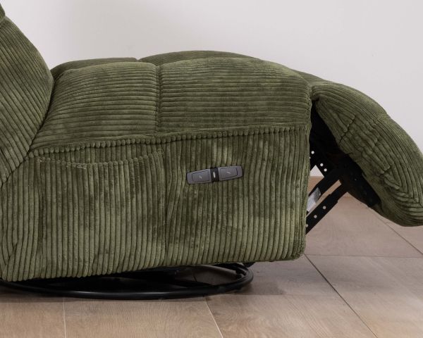 Sillón relax de estilo acogedor en terciopelo acanalado verde «Cascada» con reclinación eléctrica