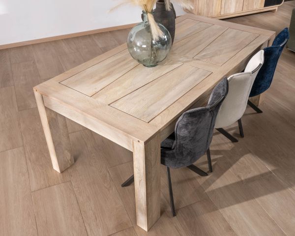 Mesa de comedor extensible de 200 a 290 cm de madera de mango «Jappy»