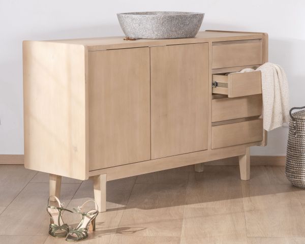 Mueble bajo lavabo de 140 cm en madera de mango blanqueada con puertas y cajones «Kahiko»