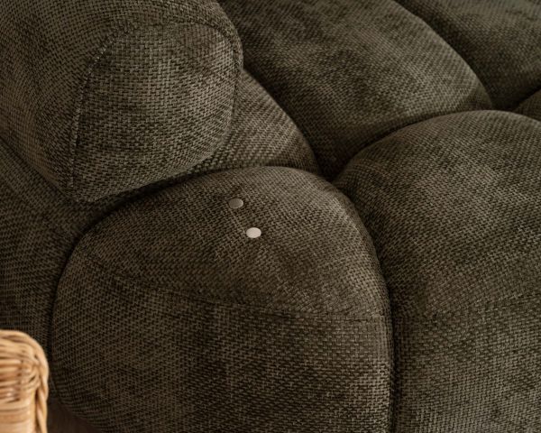 Sofá con ajuste eléctrico y chaise longue «Syltan» en tejido ultrasuave de color verde oscuro