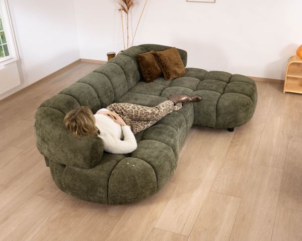 Sofá con ajuste eléctrico y chaise longue «Syltan» en tejido ultrasuave de color verde oscuro