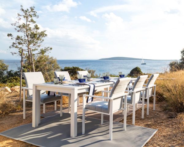 Silla de jardín moderna de tela Sunbrella y aluminio blanco «Terrasse»