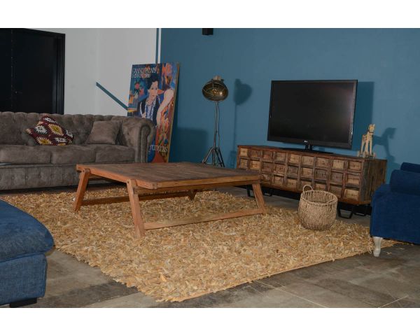 Gran mesa de centro cuadrada de madera antigua de estilo étnico «nepalí»