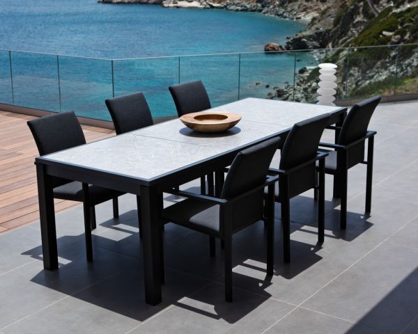 Silla de exterior negra con tejido Sunbrella «Terrasse»