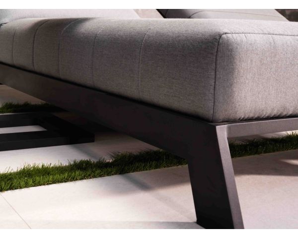 Tumbona doble moderna y cómoda de color gris claro «Terrasse», con estructura antracita