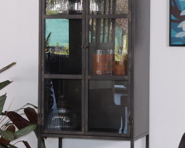 Vitrina estilo «Factory» de dos puertas, de metal negro y cristal «Black Cook»