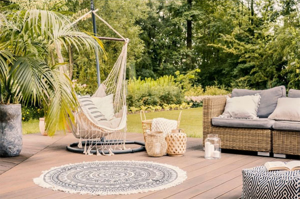 ¿Qué muebles elegir para una terraza exterior?
